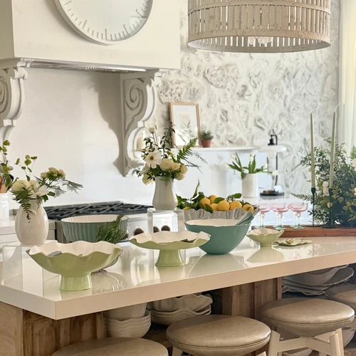 Encanto Carola Large Pedestal (Pistachio White) - Bowl View | Bone & Brass