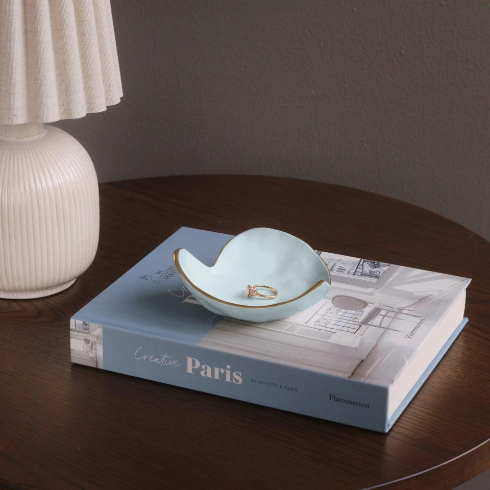 Encanto Soho Mini Heart (Sky Blue) - Bowl Detail | Bone & Brass