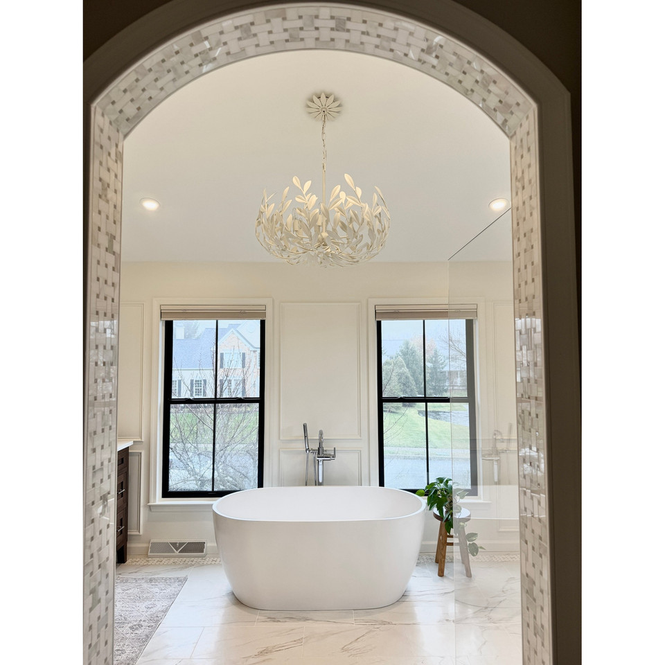 Broche Matte White Chandelier