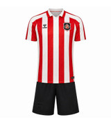  26/27  Sunderland Home Kids Kit with free name and number