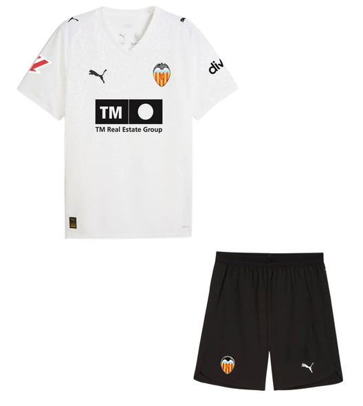 25/26  Valencia  Home Kids Kit with free name and number