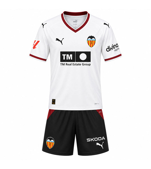   26/27 Valencia Home Kids kit with free name and number