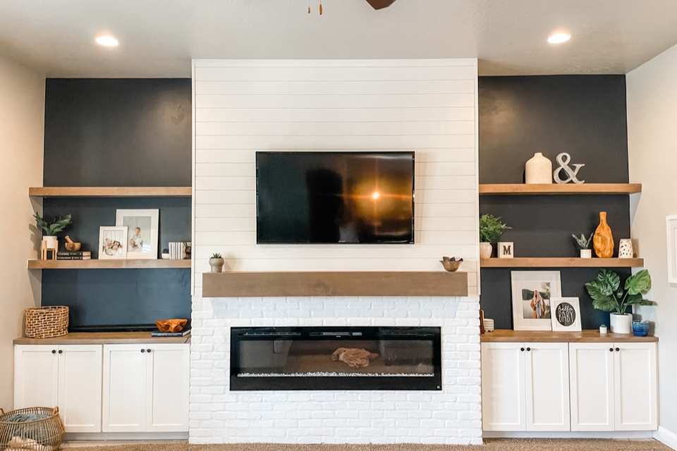 Custom built-in feature wall cabinetry with shaker cabinet doors in a contractor spotlight project by Chris Y.