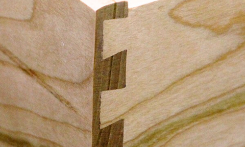 White melamine doweled drawer box &mdash; modern, easy-clean interior