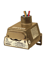Barksdale Series CD2H Diaphragm Pressure Switch, 10 PSI Decr; 15 PSI Incr Factory Preset, Housed, Dual Setpoint, 0.4 to 18 PSI, CD2H-M18SS-S0298
