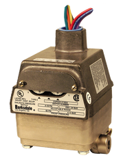 Barksdale Series CDPD1H Calibrated Differential Pressure Switch, Housed, Single Setpoint, 0.5 to 80 PSI, CDPD1H-B80SS