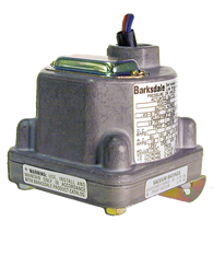 Barksdale Series D1H Diaphragm Pressure Switch, 10 IWC Incr Factory Preset, Housed, Single Setpoint, 0.03 to 3 PSI, D1H-A3SS-S0278