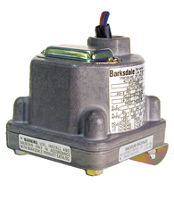 Barksdale Series D1H Diaphragm Pressure Switch, 1.5 PSI Incr Factory Preset, Housed, Single Setpoint, 0.03 to 3 PSI, D1H-A3SS-S0350