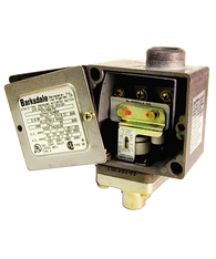 Barksdale Series E1H Dia-Seal Piston Pressure Switch, Housed, Single Setpoint, 3 to 90 PSI, E1H-G90-T-RD