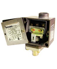 Barksdale Series E1H Dia-Seal Piston Pressure Switch, Housed, Single Setpoint, 10 to 250 PSI, E1H-J250-F2-T