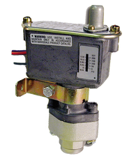 Barksdale Series C9612 Sealed Piston Pressure Switch, Housed, Single Setpoint, 35 to 400 PSI, C9612-1-V-Z