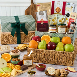 Autumn Harvest: Gourmet Fresh Fruit Gift Basket