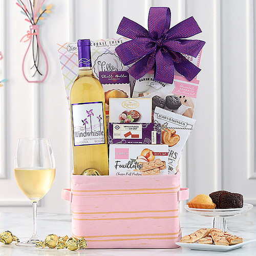 CHEERS!: Windwhistle Wine Gift Basket