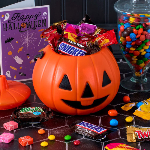 No Tricks...Only Treats: Halloween Pumpkin Bucket