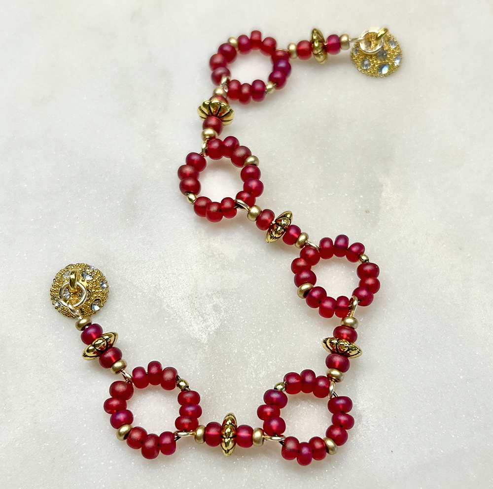 joeebalestrieriholidaybracelets-earrings-3-121124.jpg