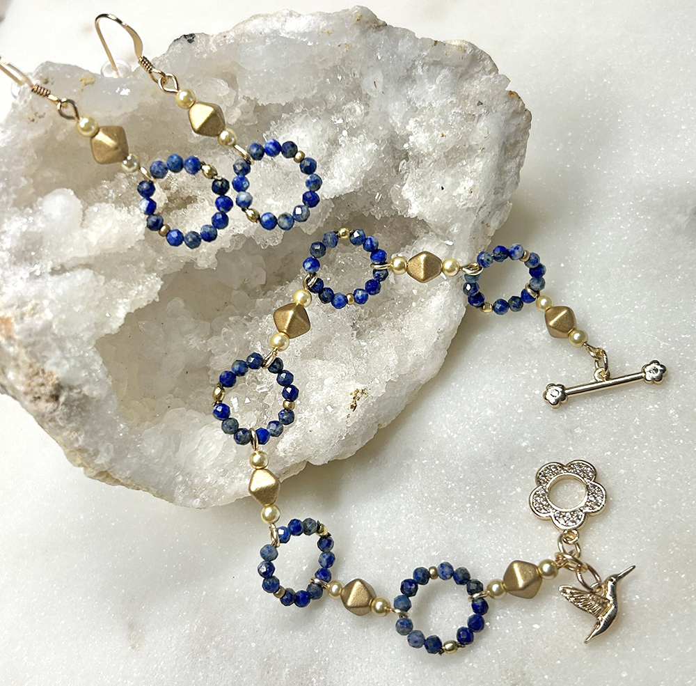 joeebalestrieriholidaybracelets-earrings-5-121124.jpg