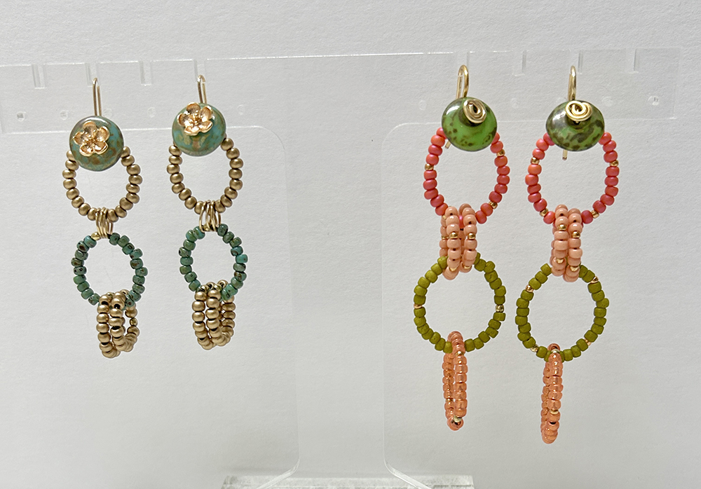joeebalestrieriholidaybracelets-earrings-9-121124.jpg