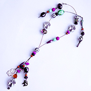 joycetrowbridge-diyhalloweennecklace3-102723-180x180.jpg