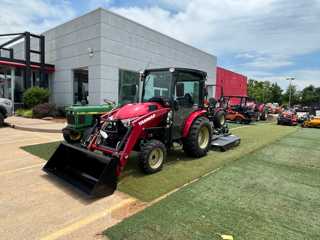 Like new Yanmar YT235Cab w/ Brush Hog