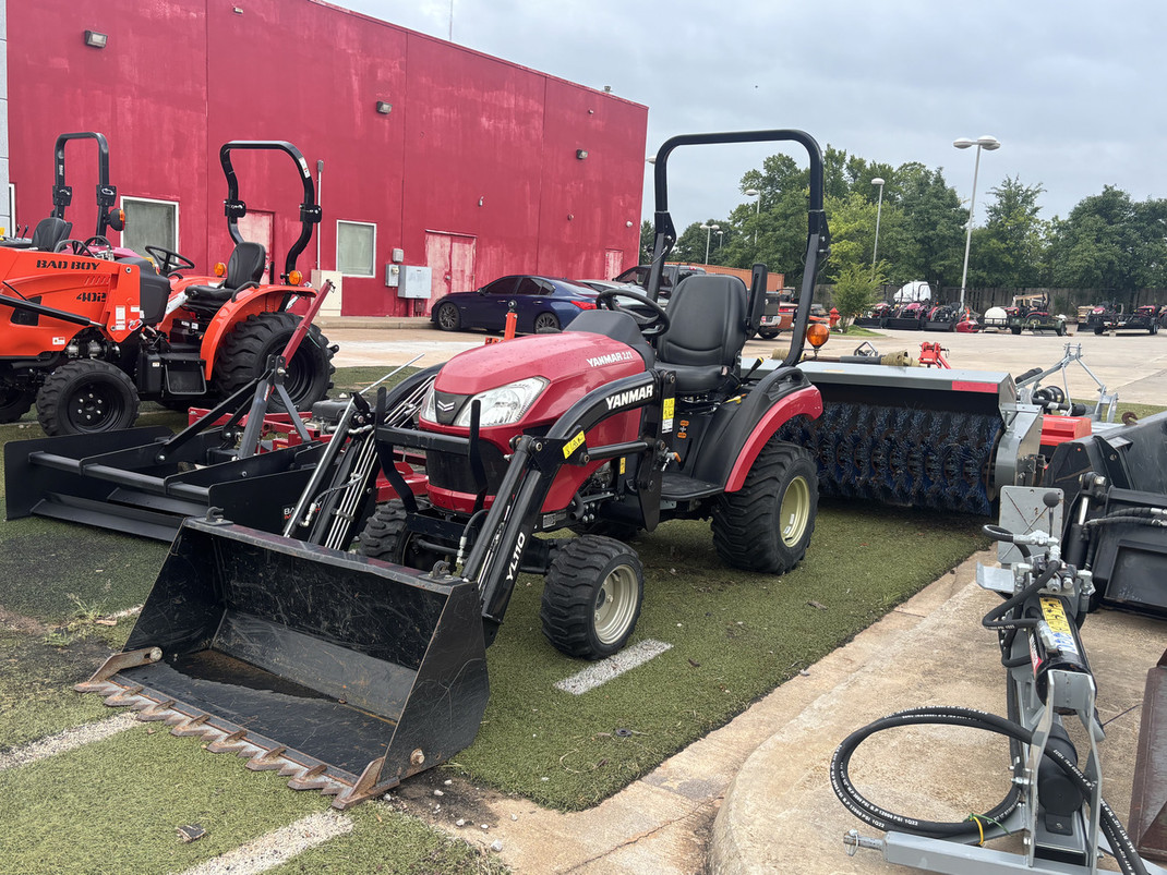 Pre-Owned Yanmar SA221