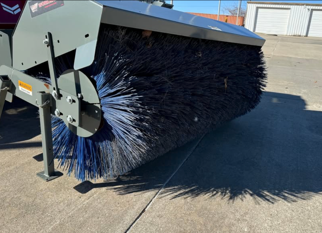 6' Hydro-Powered WorkSaver Power Broom