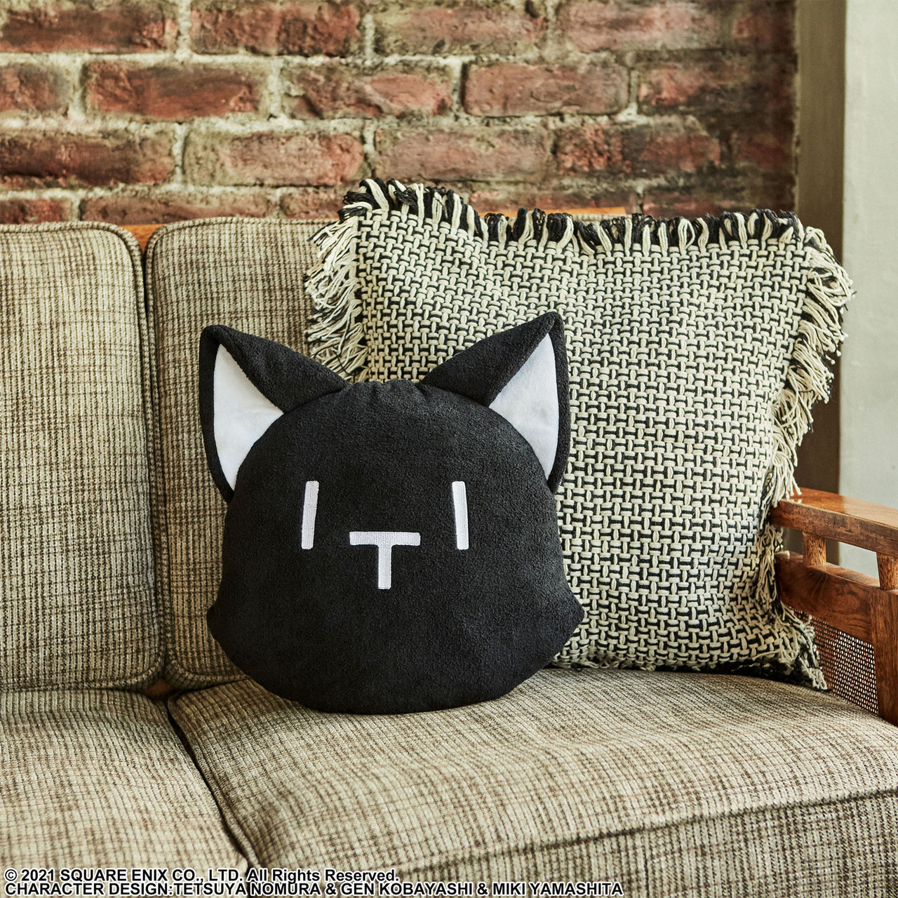 NEO: THE WORLD ENDS WITH YOU CUSHION - MR. MEW | SQUARE ENIX Store