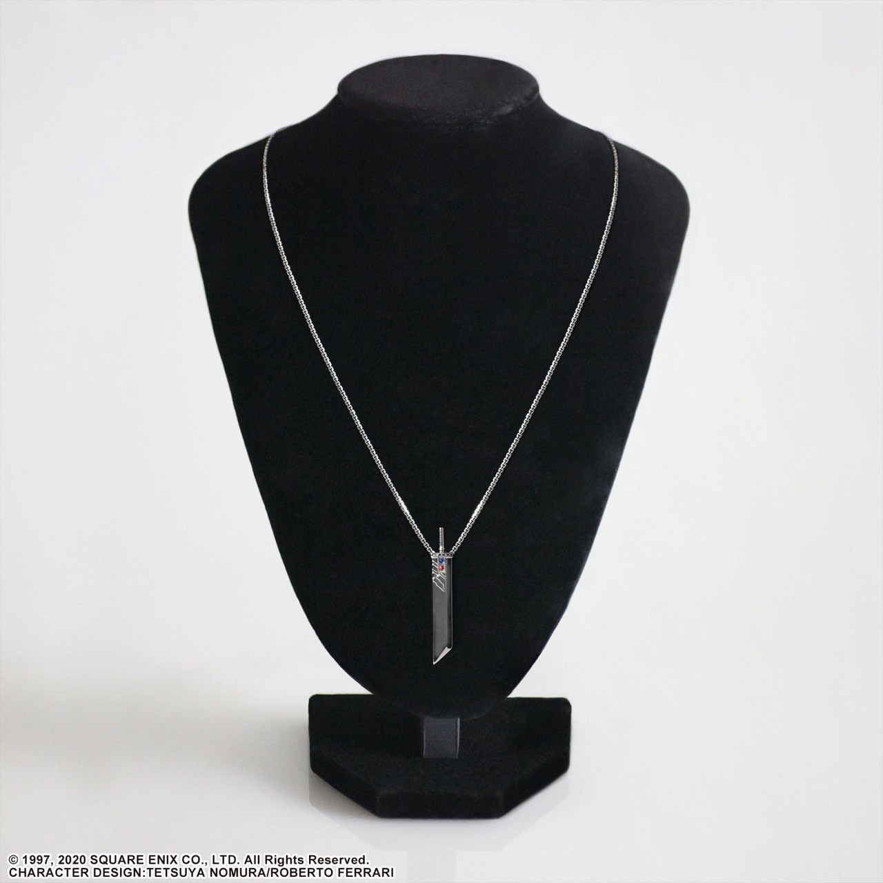 FINAL FANTASY VII REMAKE シルバーネックレス FINAL FANTASY VII REMAKE SILVER NECKLACE - BUSTER SWORD LIMITED