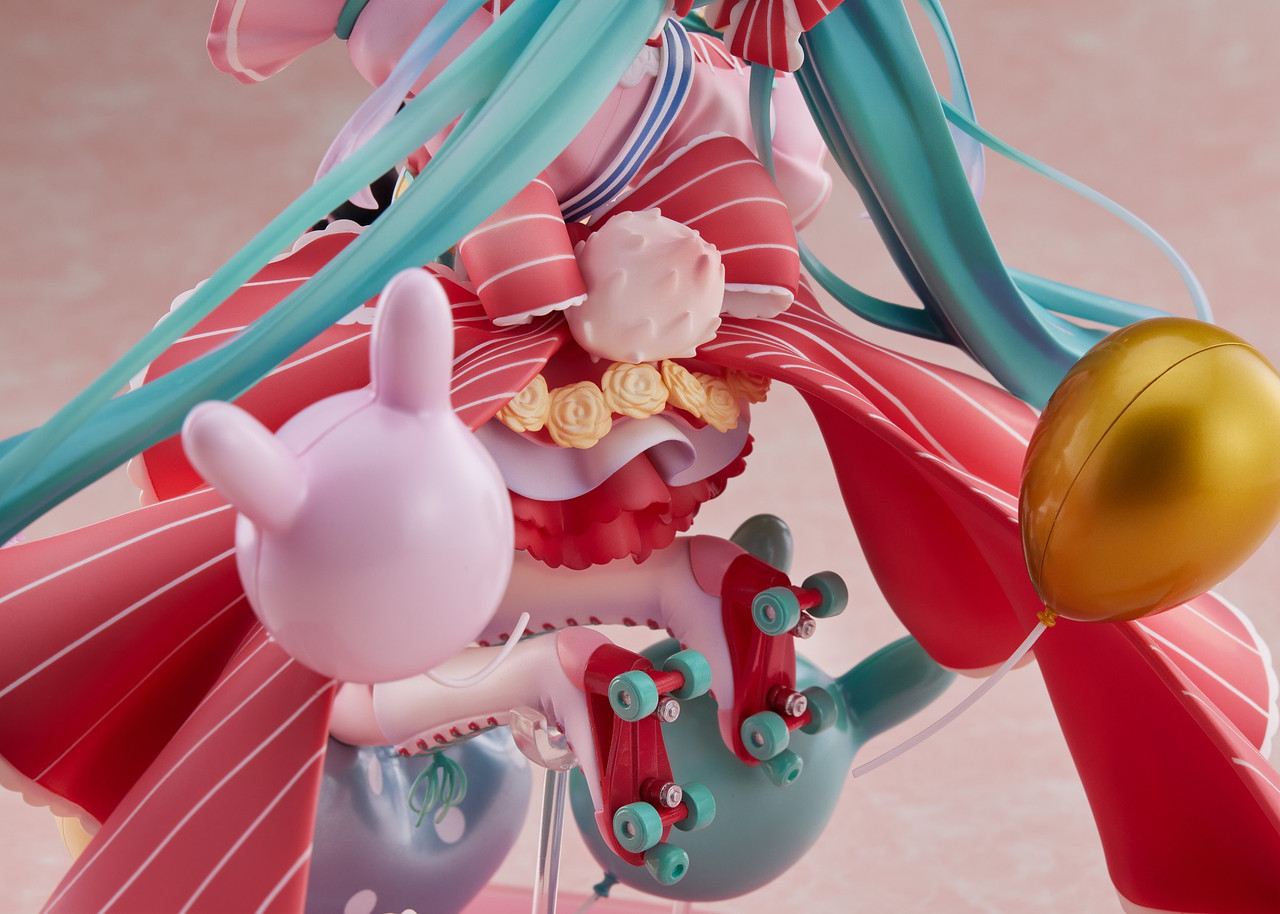 HATSUNE MIKU 1/7 SCALE FIGURE - BIRTHDAY 2021 (PRETTY RABBIT VER.) BY  SPIRITALE