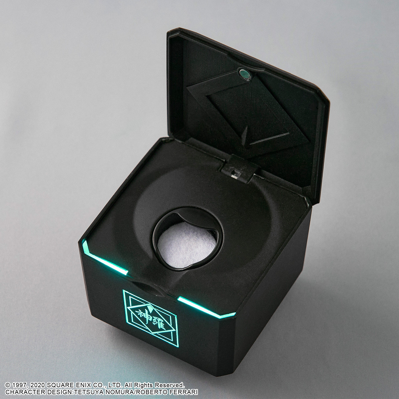 FINAL FANTASY VII REMAKE Personal Aroma Fan - SHINRA 