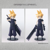 FINAL FANTASY VII REMAKE STATIC ARTS MINI - CLOUD STRIFE 