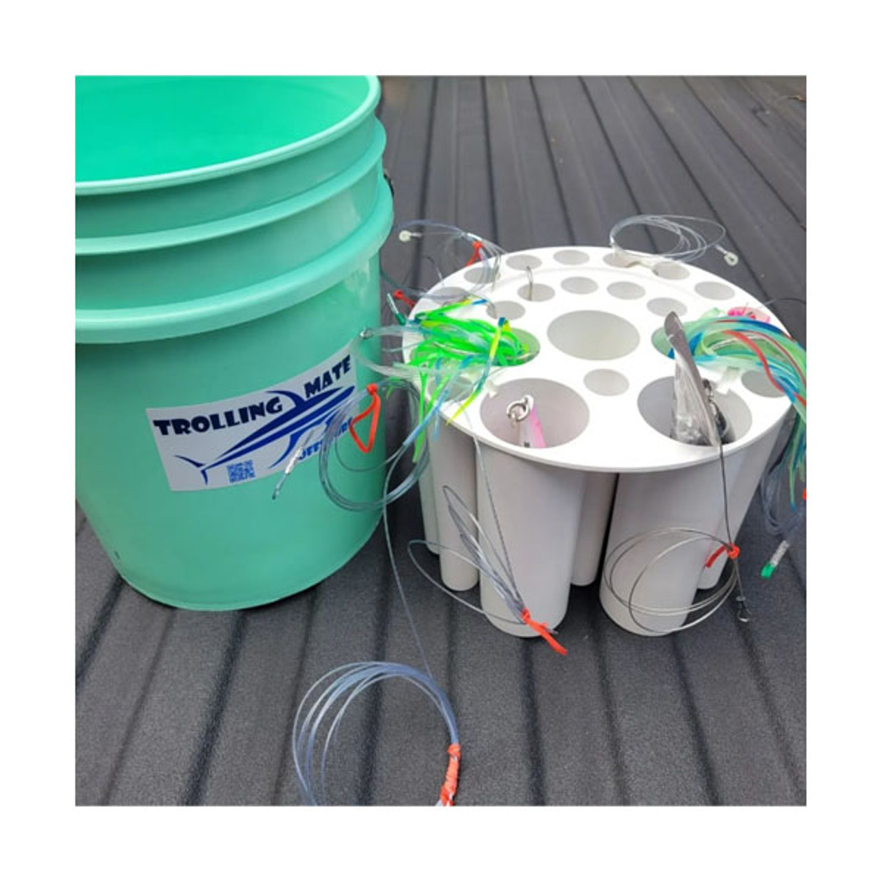 diy 5gal bucket fishing lure storage, Click to expand / contract the width  of this image