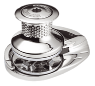 Electric vs Manual Windlass: Which One Do You Really Need?