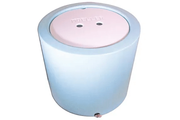 Round blue livewell tank for marine use.