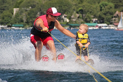 kids-waterskis-small-homepage.jpg