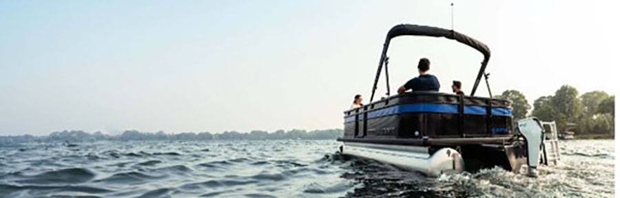 mercuiry-avator-electric-outboard-motor-installed-on-pontoon-.jpg