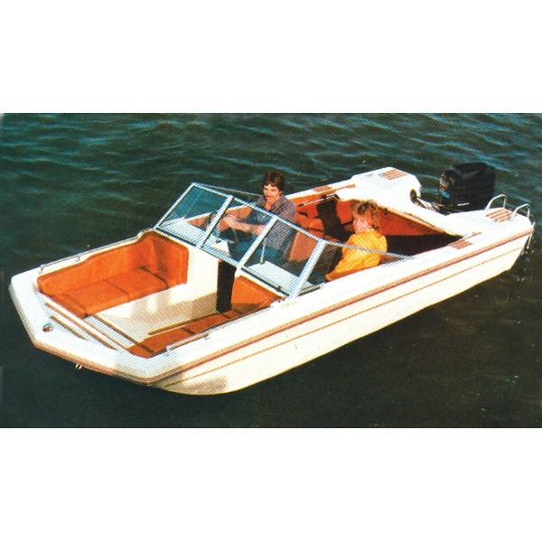 Tri-Hull Boat Cover w/ Sterndrive 16'5" to 17'4" Length 82" Beam