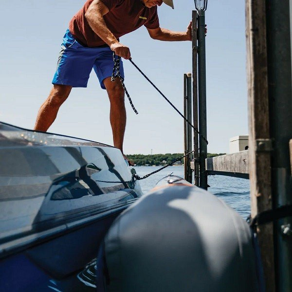 Mission Titan Inflatable Dock Bumper