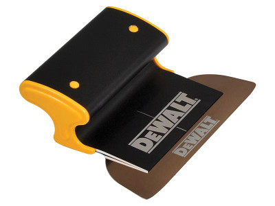 DEWALT Drywall Skimmer 7in - The DEWALT Skimmer has a 0