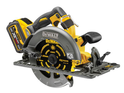 Dewalt DCS579T2 XR FlexVolt Circular Saw 190mm 54V 2 x 2.0Ah Li-ion - The DEWALT DCS579 XR FlexVolt Circular Saw is ideal for general-purpose ripping, crosscutting and bevelling wood and other construction materials