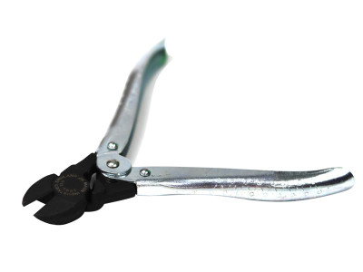 Maun Diagonal Cutting Pliers 160mm - Maun Diagonal Cutting Pliers with a compound-lever action that multiplies hand force by 18 to reduce effort when cutting