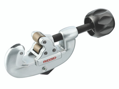 RIDGID Screw Feed No.15 Tubing and Conduit Cutter 28mm Capacity 32920