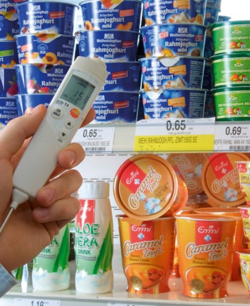 Testo 0563 8284 testo 826-T4 Infrared thermormeter with laser marking and penetration probe