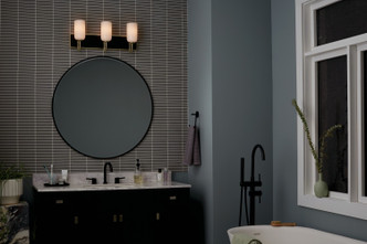 Solia Three Light Bath (55163CPZ) Solia Three Light Bath (55163CPZ)