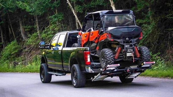 Polaris Sportsman / Sportsman Touring 2000 lbPivoting Ramp System by Mad Ramps