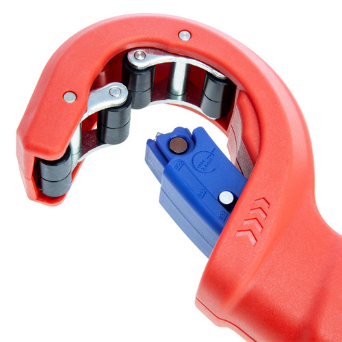 Knipex 902301BK DP50 Cutter for Plastic Drain Pipes