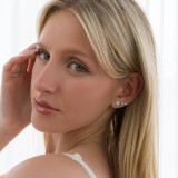 Round Diamond Halo Stud Earrings in White Gold (MD250361) Round Diamond Halo Stud Earrings in White Gold (MD250361)