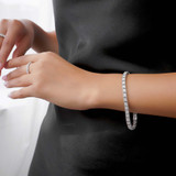 Round Diamond Milgrained Tennis Bracelet in White Gold Round Diamond Milgrained Tennis Bracelet in White Gold