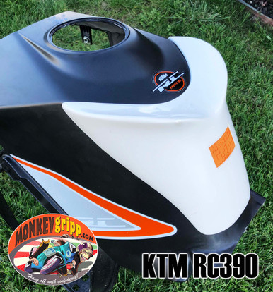 RC390_logo_text_1_copy__72958.