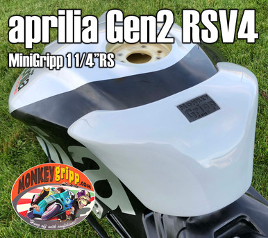 RSV4_V2_Low_logo_text_copy__51
