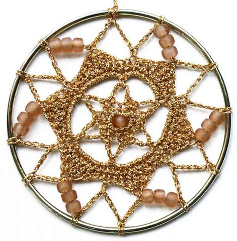 CMPATC005PDF - Gold Star Suncatcher